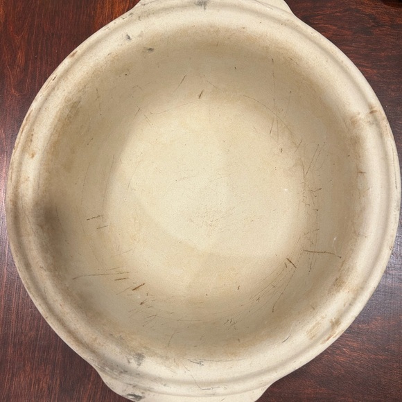 Pampered Chef Stoneware Baking Dish - Cream - Picture 1 of 3